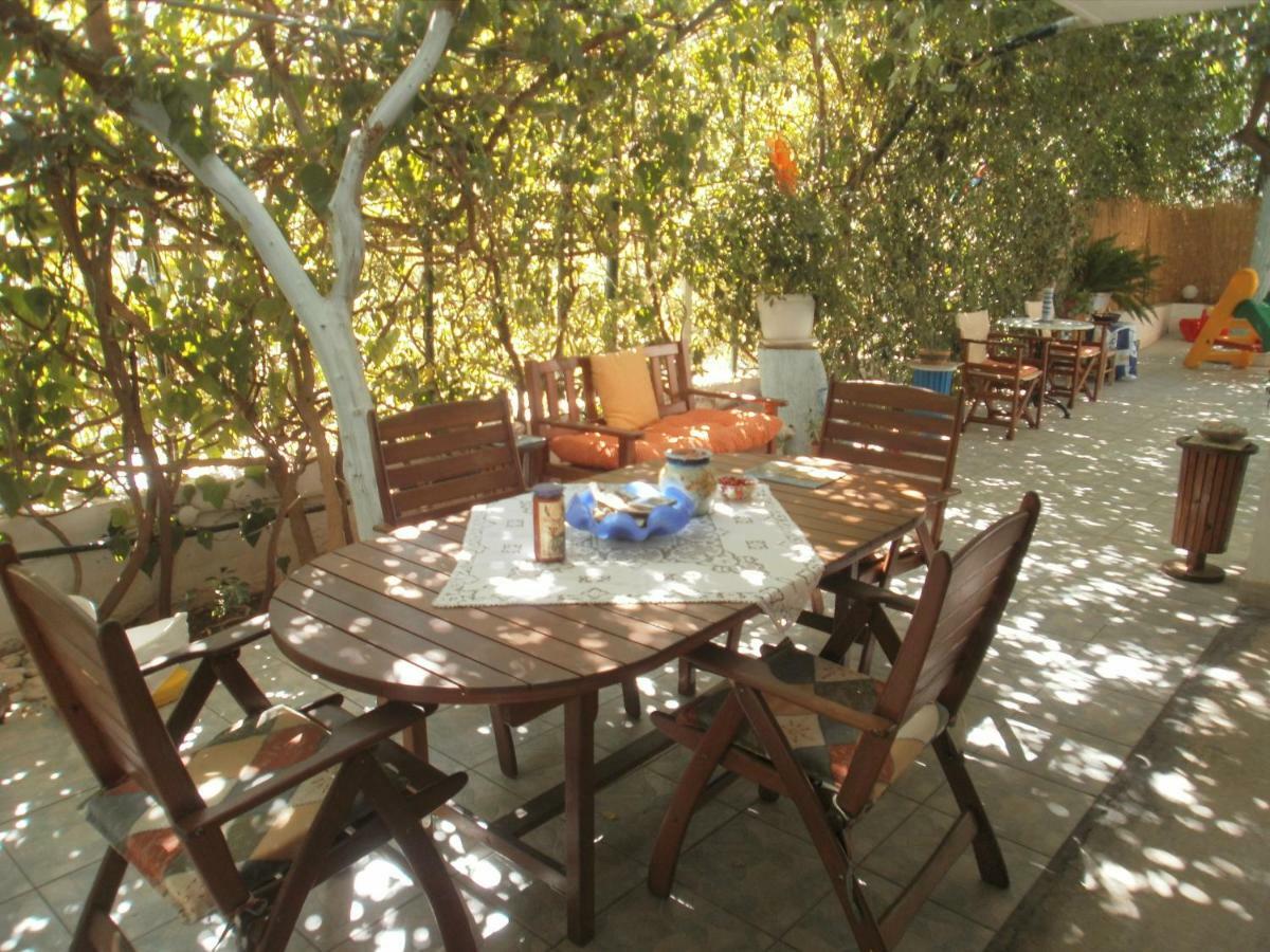Seaview Self Catering Apartment - Helen No 1 Ксиропигадо Екстериор снимка